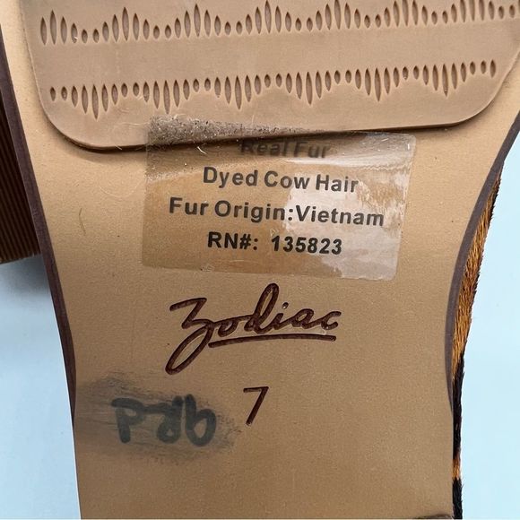 Zodiac Dyed Cow Hide Mules - Picture 12 of 13
